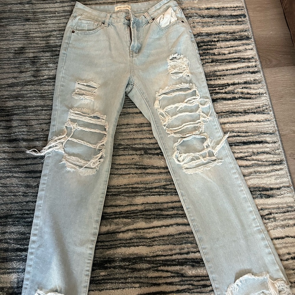 Trendy Light Blue Distressed Women's Jeans